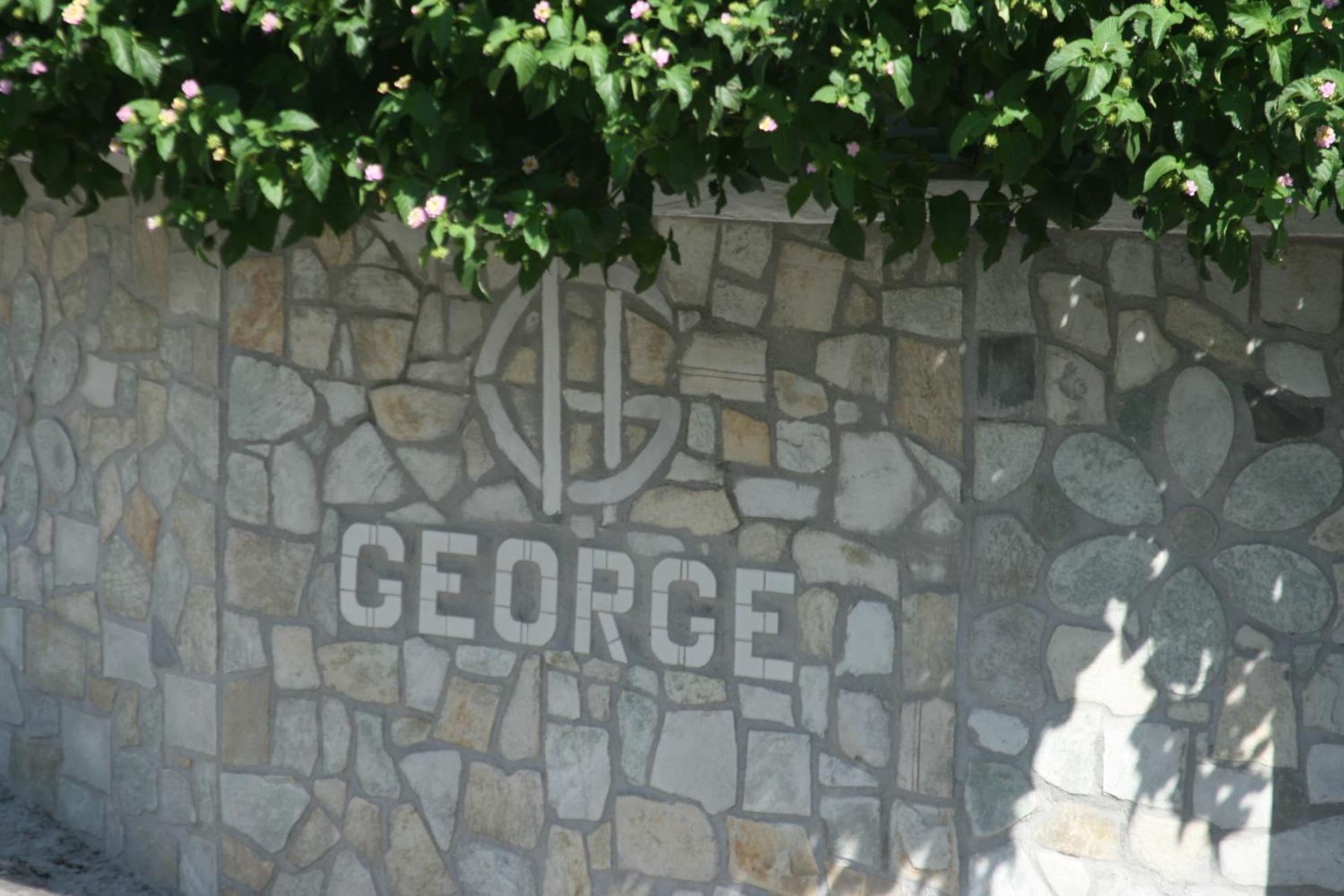 George Apartments Λιβάδια Εξωτερικό φωτογραφία