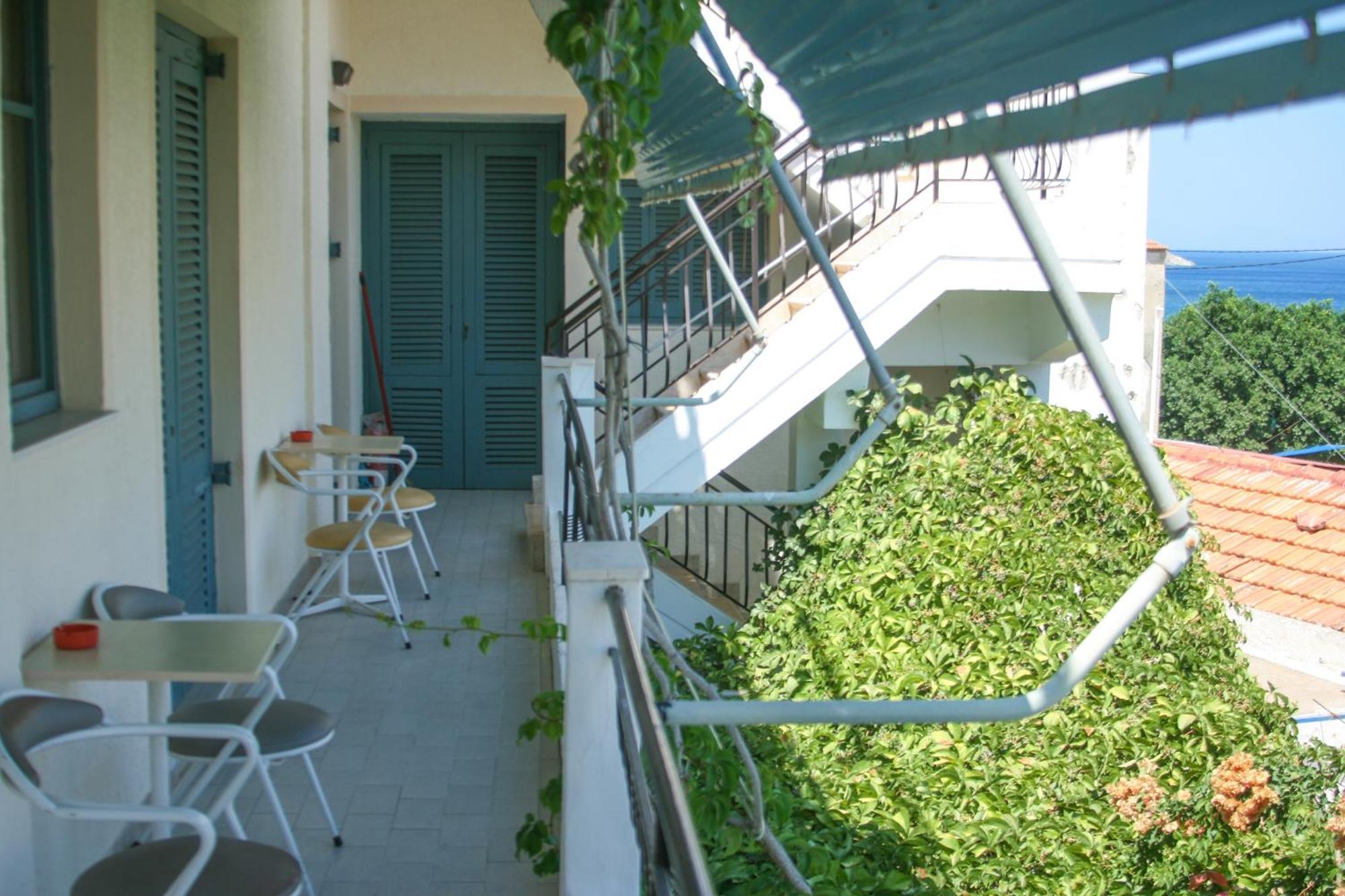 George Apartments Λιβάδια Εξωτερικό φωτογραφία