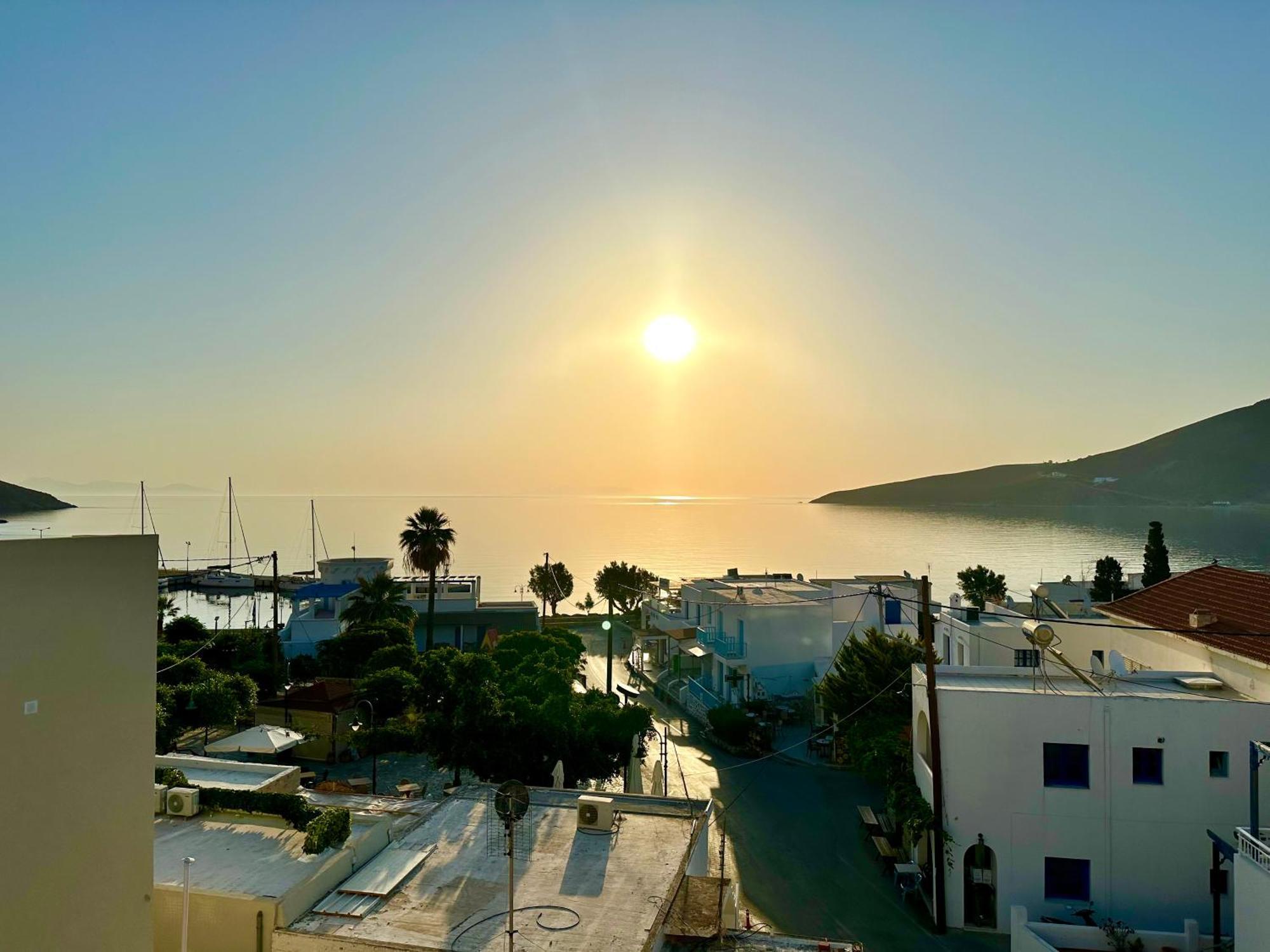 George Apartments Λιβάδια Εξωτερικό φωτογραφία